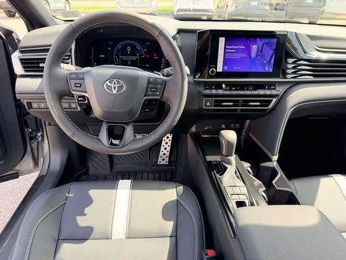 Certified 2026 Toyota Camry SE w/ Convenience Package image 2