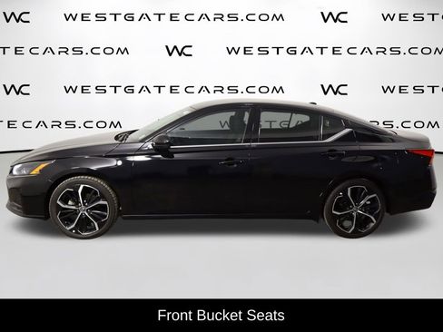 Used 2024 Nissan Altima 2.5 SR FWD image 5