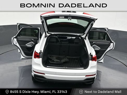 Used 2024 Audi Q3 2.0T Premium image 34