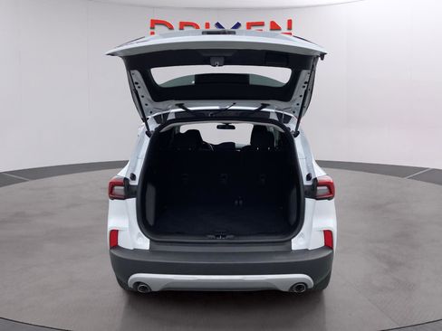 Used 2025 Ford Escape Active image 32