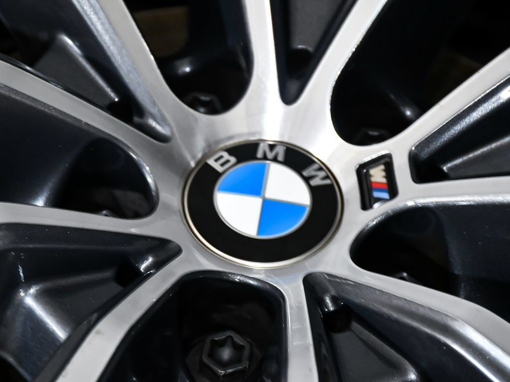 Used 2026 BMW X5 xDrive40i AWD/4WD image 87