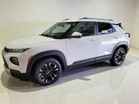 Used 2021 Chevrolet TrailBlazer LT w/ Convenience Package image 15