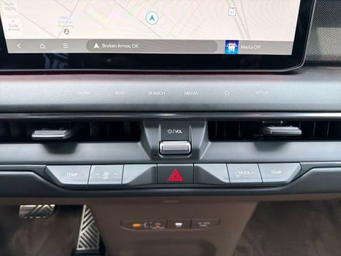 New 2026 Kia EV9 GT-Line AWD/4WD image 14