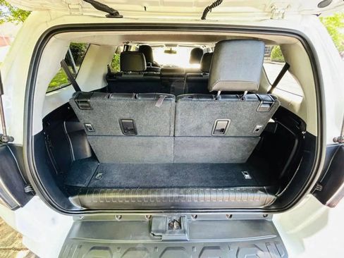 Used 2015 Toyota 4Runner 4WD image 15