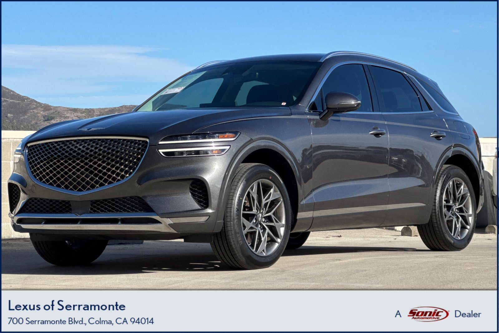 Used 2022 Genesis GV70 2.5T w/ Select Package AWD/4WD image 1