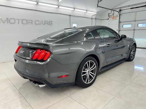Used 2016 Ford Mustang GT Premium RWD image 5