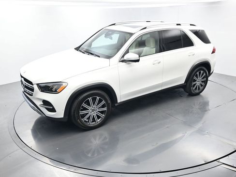Used 2025 Mercedes-Benz GLE 350 4MATIC image 31