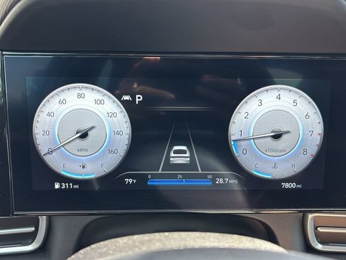 Certified 2023 Hyundai Elantra Limited FWD image 24