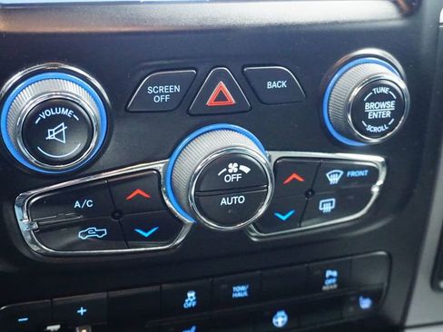 Used 2023 RAM 1500 Classic Warlock image 28