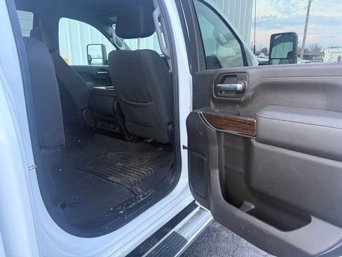 Used 2023 GMC Sierra 2500 SLE image 10
