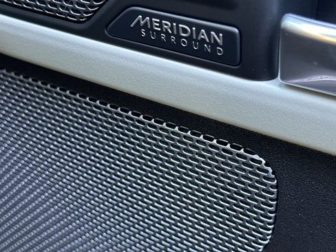 Used 2022 Land Rover Defender 110 Trophy Edition image 21