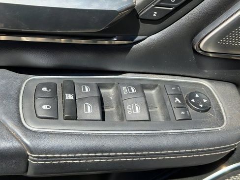 Used 2020 RAM 1500 Limited RWD image 17