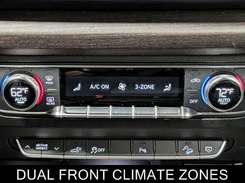 Used 2023 Audi Q5 e Premium Plus w/ Premium Plus Package image 31