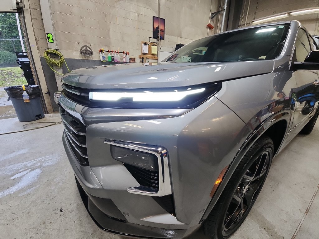 Certified 2025 Chevrolet Traverse High Country w/ LPO, Floor Liner Package AWD/4WD image 31