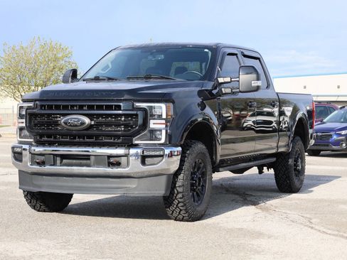 Used 2020 Ford F350 Lariat image 6