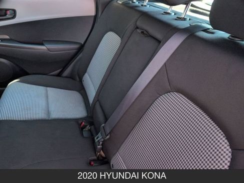 Used 2020 Hyundai Kona SE AWD/4WD image 19