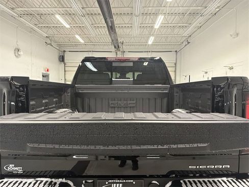 New 2026 GMC Sierra 1500 Denali image 15