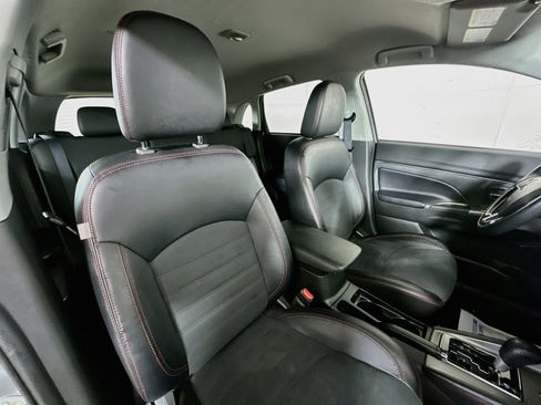 Used 2024 Mitsubishi Outlander Sport SE AWD/4WD image 25