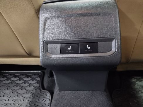 Used 2019 Volkswagen Jetta S image 30