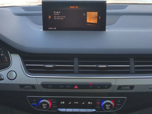 Used 2018 Audi Q7 2.0T Premium Plus w/ Premium Plus Package image 18