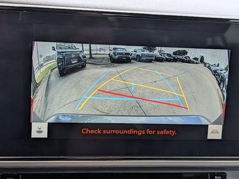 Used 2025 Toyota Camry SE w/ Multimedia Upgrade Package FWD image 18