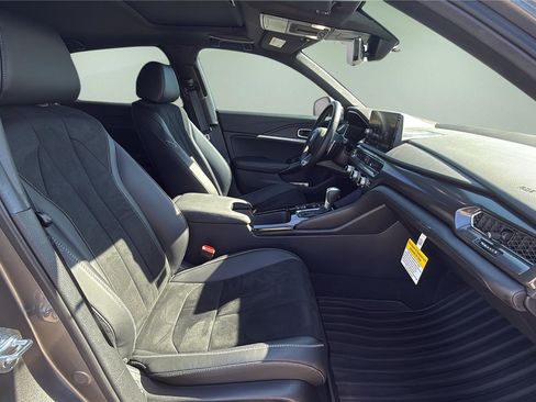 Certified 2025 Acura Integra A-Spec image 11