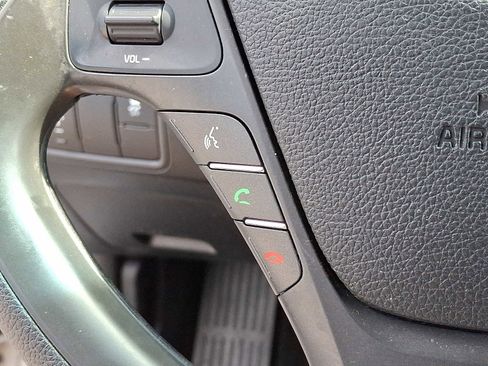 Used 2017 Kia Forte LX image 20