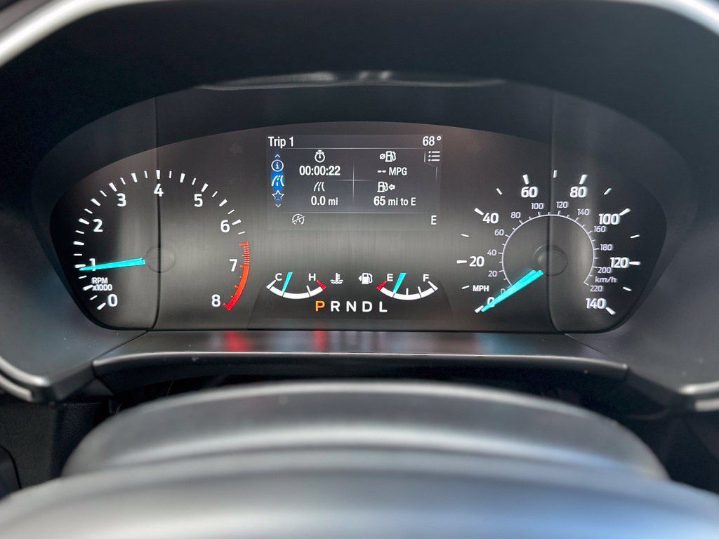 Used 2020 Ford Escape SE FWD image 11