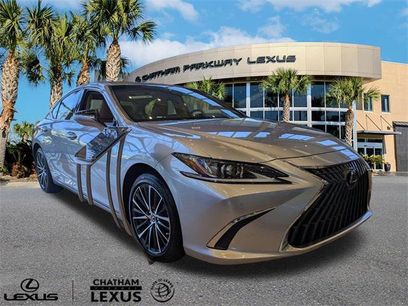 Certified 2025 Lexus ES 350 w/ Premium Package