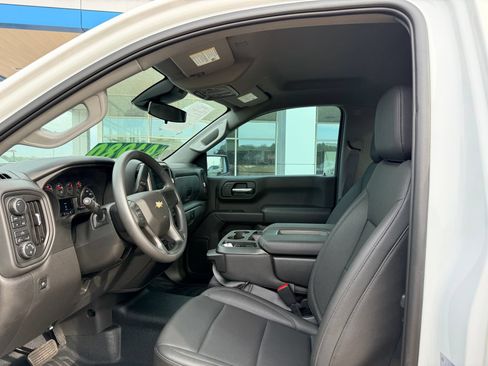 Used 2026 Chevrolet Silverado 1500 W/T w/ WT Value Package AWD/4WD image 11