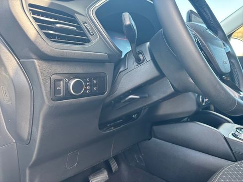 Used 2023 Ford Escape Active image 22