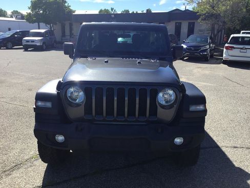 Used 2021 Jeep Wrangler Sport AWD/4WD image 2