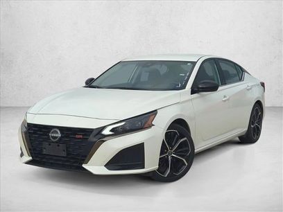 Used 2024 Nissan Altima 2.5 SR