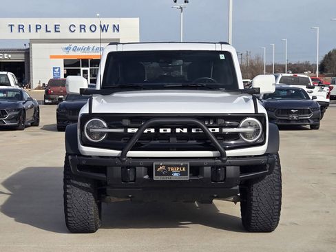 Used 2023 Ford Bronco Outer Banks w/ Sasquatch Package image 6