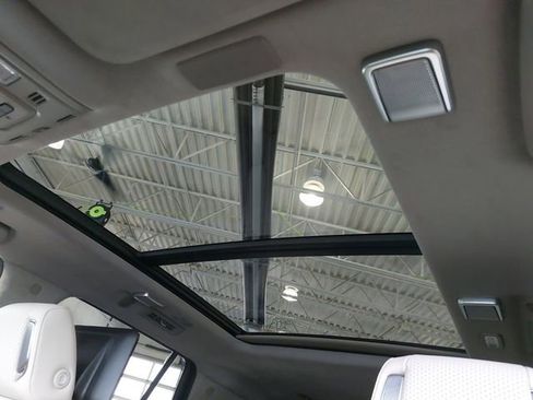 Certified 2024 Cadillac Escalade Sport Platinum image 26