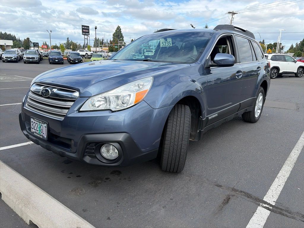 Used 2014 Subaru Outback 2.5i Premium AWD/4WD image 3