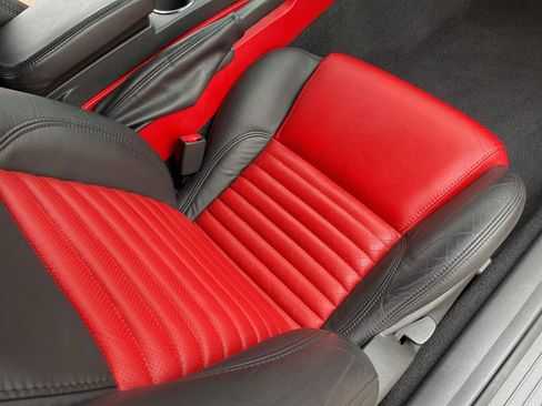 Used 2002 Ford Thunderbird RWD image 36