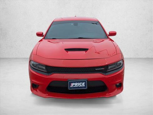 Used 2019 Dodge Charger R/T image 2