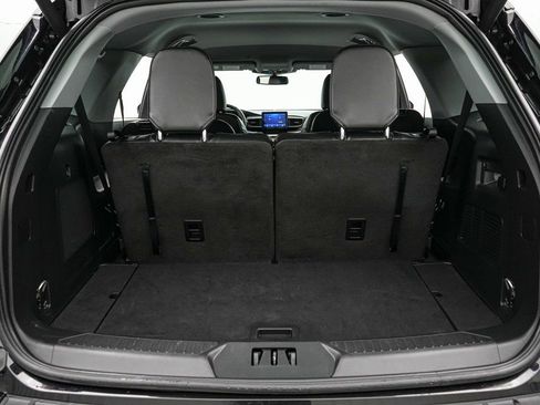 Certified 2023 Ford Explorer XLT w/ Equipment Group 202A image 20