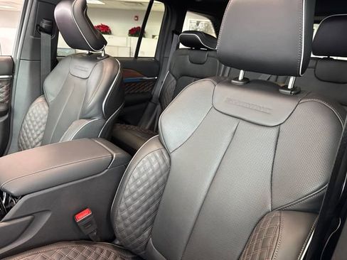 New 2025 Jeep Grand Cherokee Summit w/ Adv Protech Group IV image 3