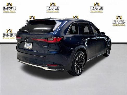 Used 2024 MAZDA CX-90 Plug-In Hybrid w/ Premium Pkg AWD/4WD image 5