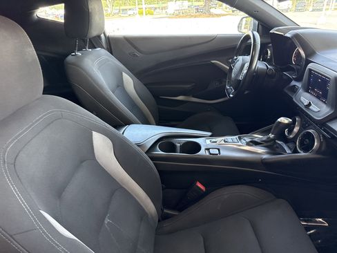 Used 2022 Chevrolet Camaro LS image 41
