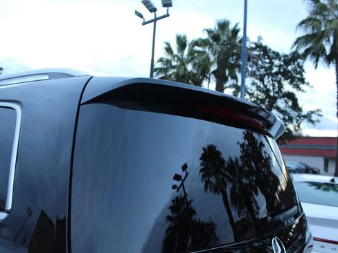 Used 2016 Mercedes-Benz GL 450 4MATIC image 16