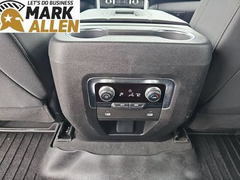 Used 2023 GMC Yukon XL SLE w/ Max Trailering Package AWD/4WD image 21