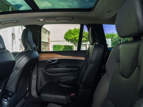 Used 2023 Volvo XC90 B6 Plus w/ Protection Package Premier image 21