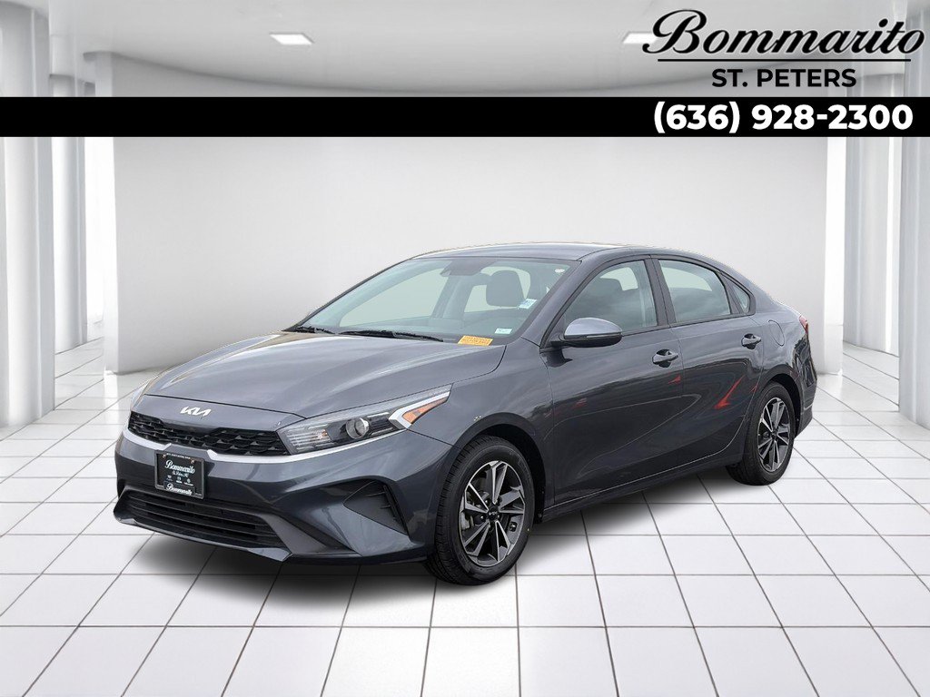 Used 2023 Kia Forte LXS w/ LXS Technology Package FWD image 1
