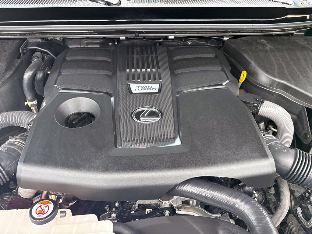 Certified 2025 Lexus GX 550 w/ Cold Area Package AWD/4WD image 11