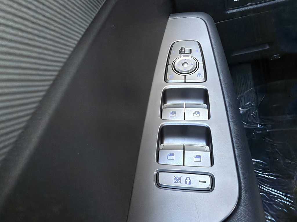 Used 2025 Hyundai Palisade SEL FWD image 27