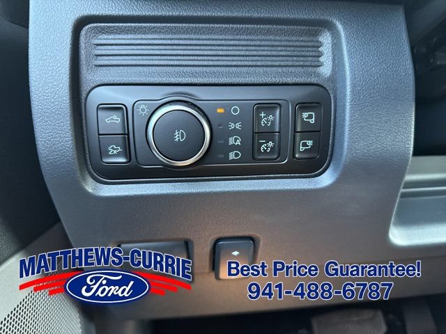 New 2026 Ford F250 Lariat w/ Black Appearance Package AWD/4WD image 28