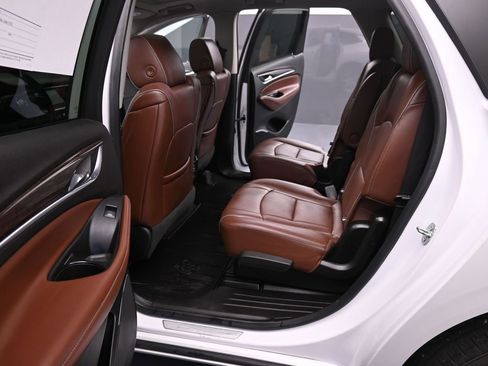 Used 2020 Buick Enclave Avenir image 17